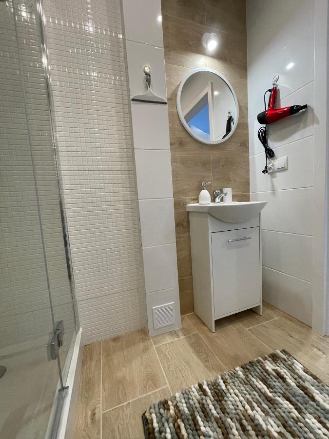 Paryz Apartment